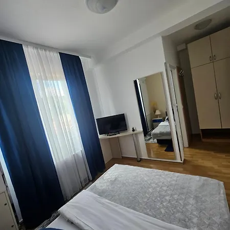 Mig Aparthotel